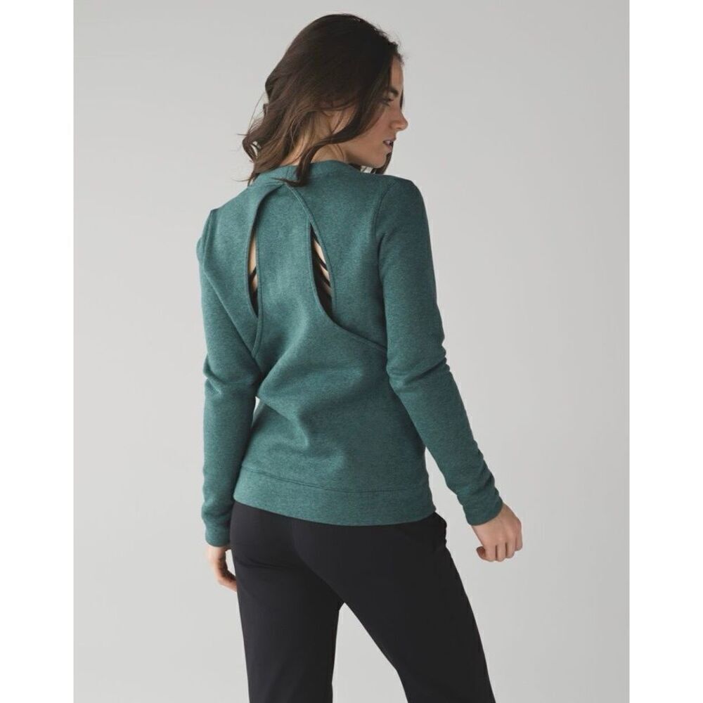 Lululemon &go Endeavor Long Sleeve Heathered Deep Green size 6 excellent conditi